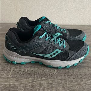 Saucony Grid Raptor TR 2 trail running shoes